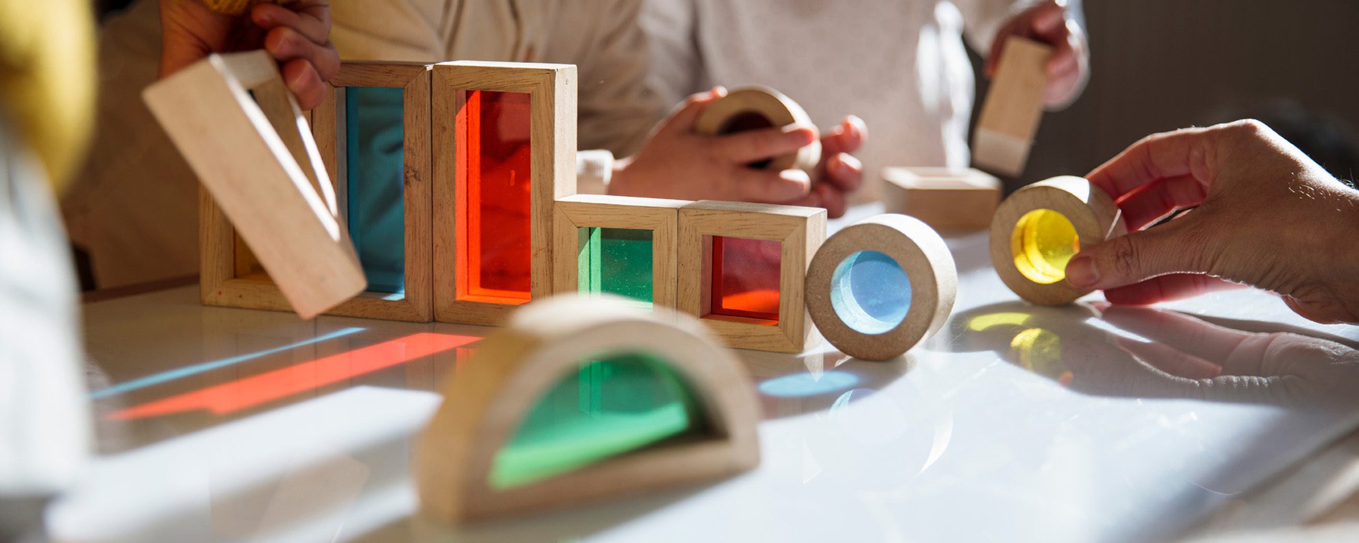 Kids playing with blocks